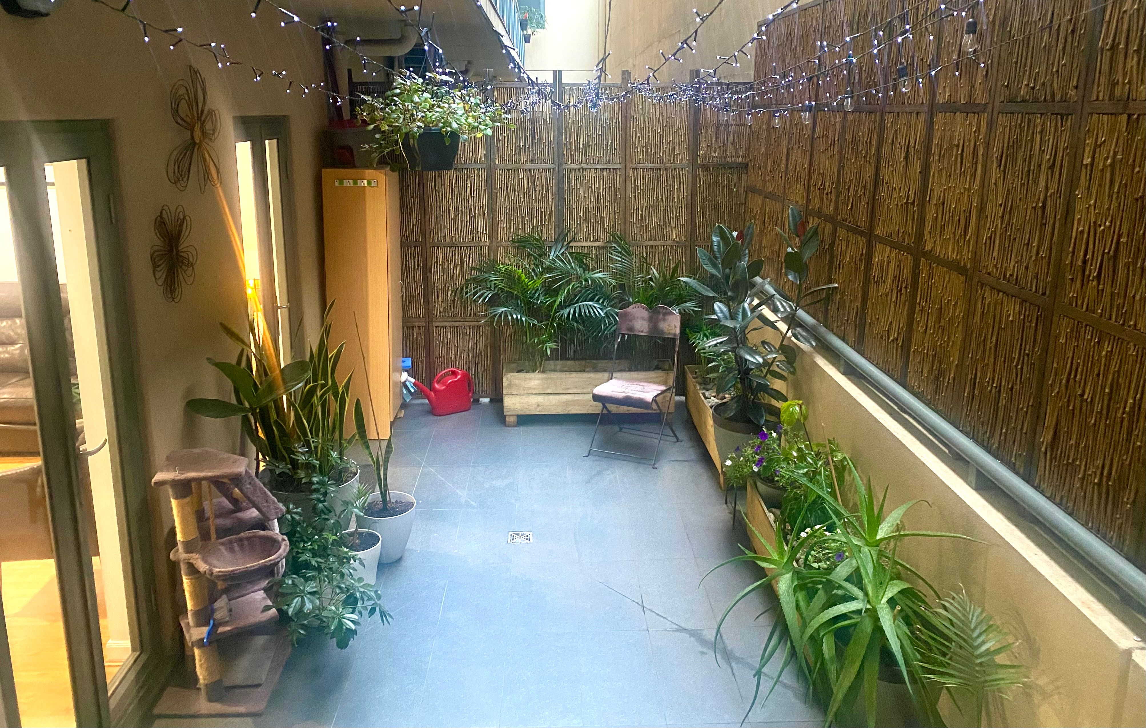Ideally located apartment living with rare private 23sq Alfresco area